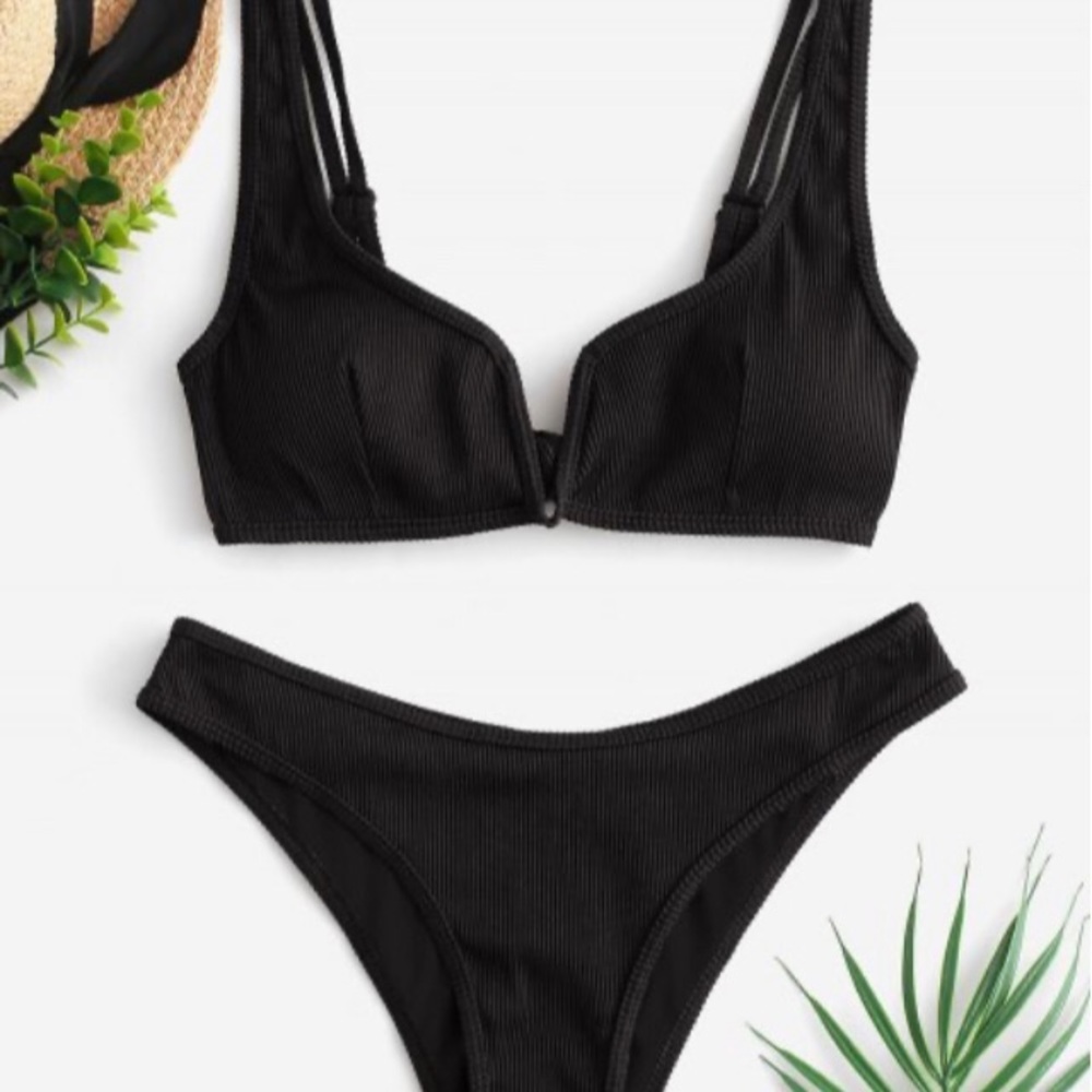 Zaful NWT black ribbed bikini